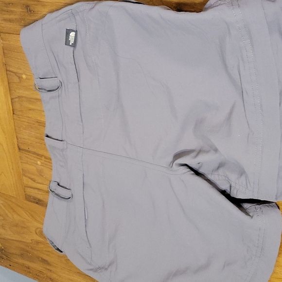 Women's North Face size 12 convertible pants - Picture 8 of 11